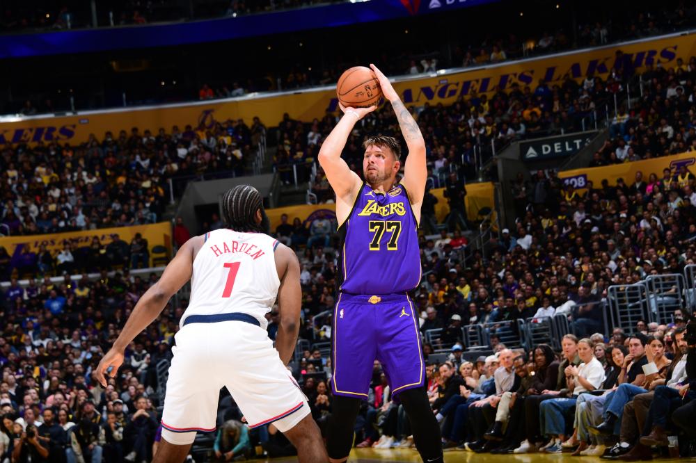 中稳居联盟 中稳居联盟